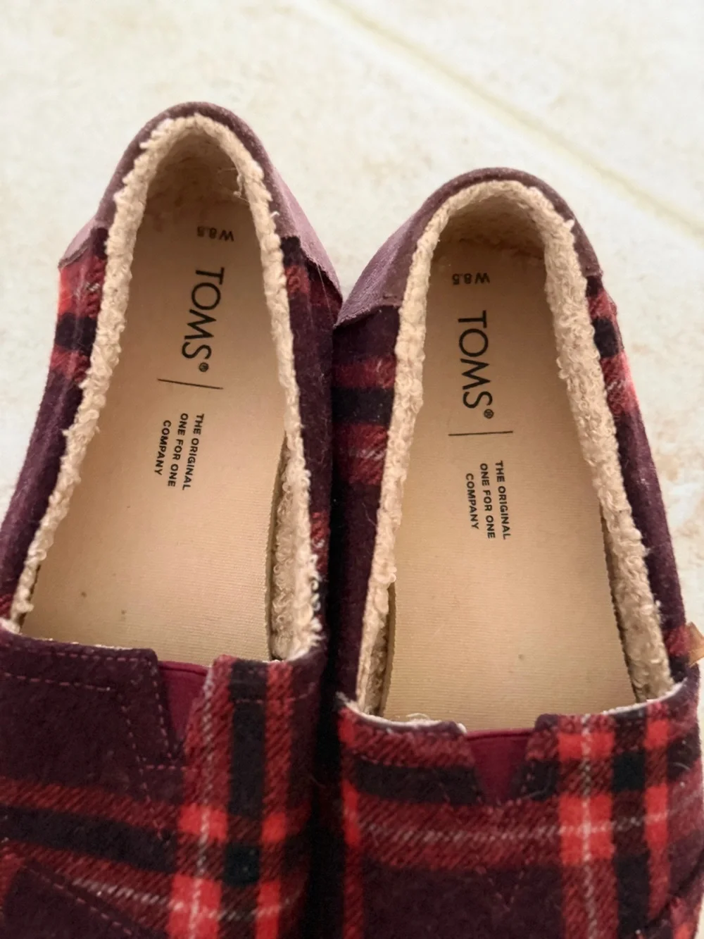 Toms Burgundy and Red Plaid Slip-On Flats with shearling lining